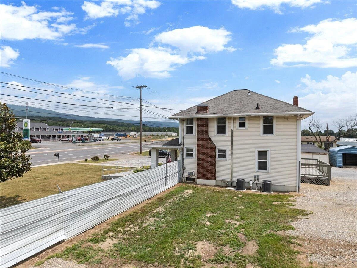 4190 W Main ST - Photo 10