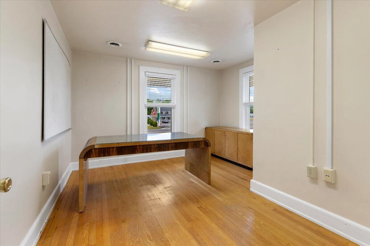 4190 W Main ST - Photo 19