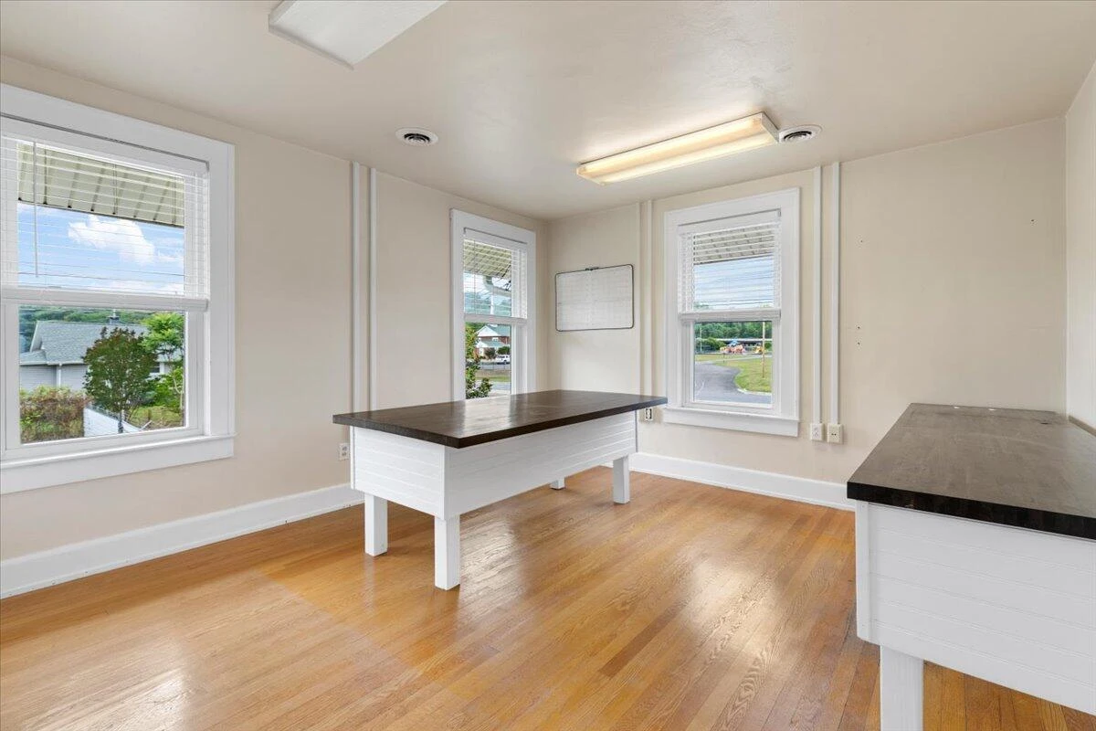 4190 W Main ST - Photo 22