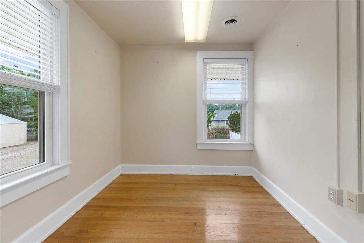 4190 W Main ST - Photo 26