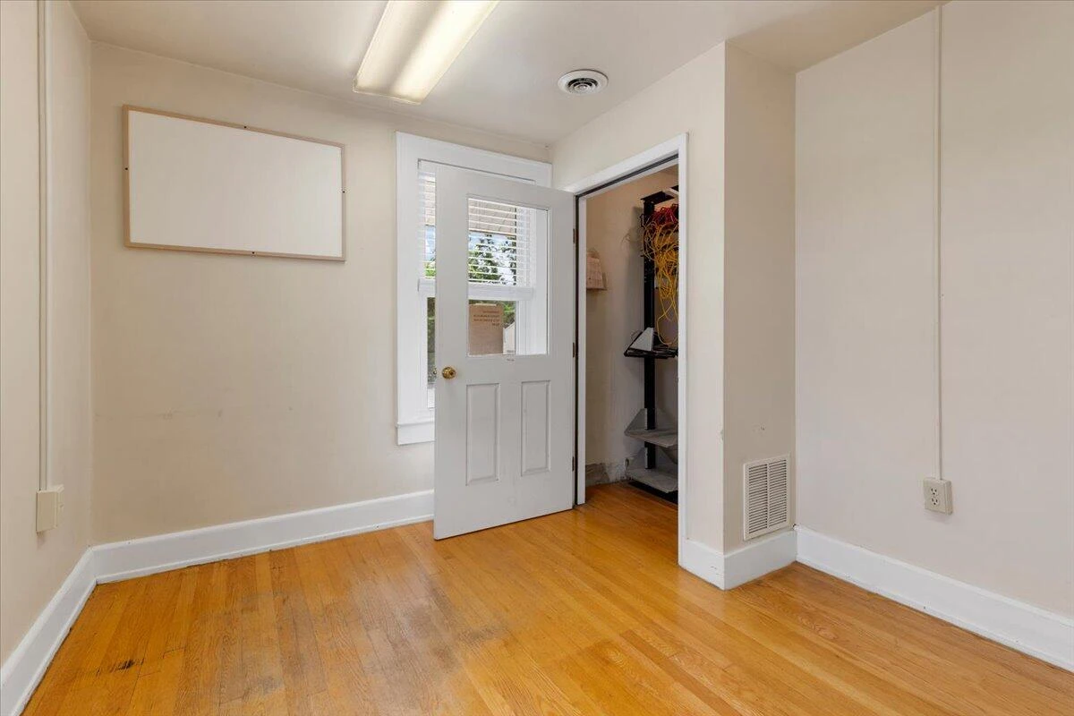 4190 W Main ST - Photo 30