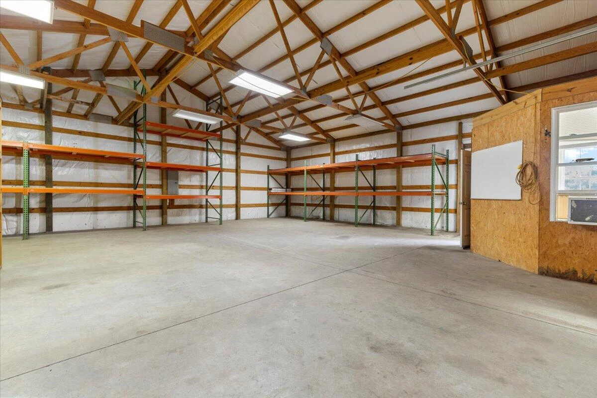 4190 W Main ST - Photo 34