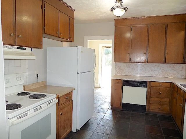 417 Fieldale RD NE - Photo 13