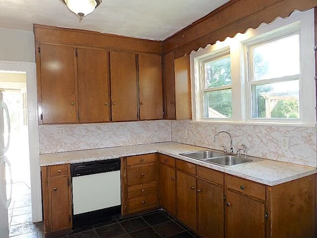 417 Fieldale RD NE - Photo 14