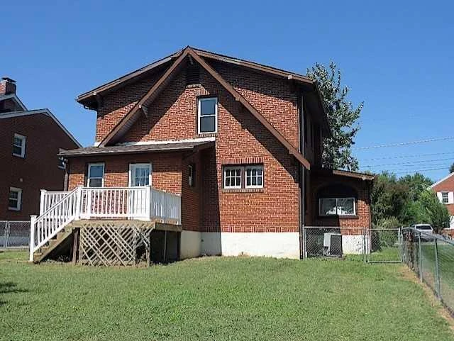 417 Fieldale RD NE - Photo 3