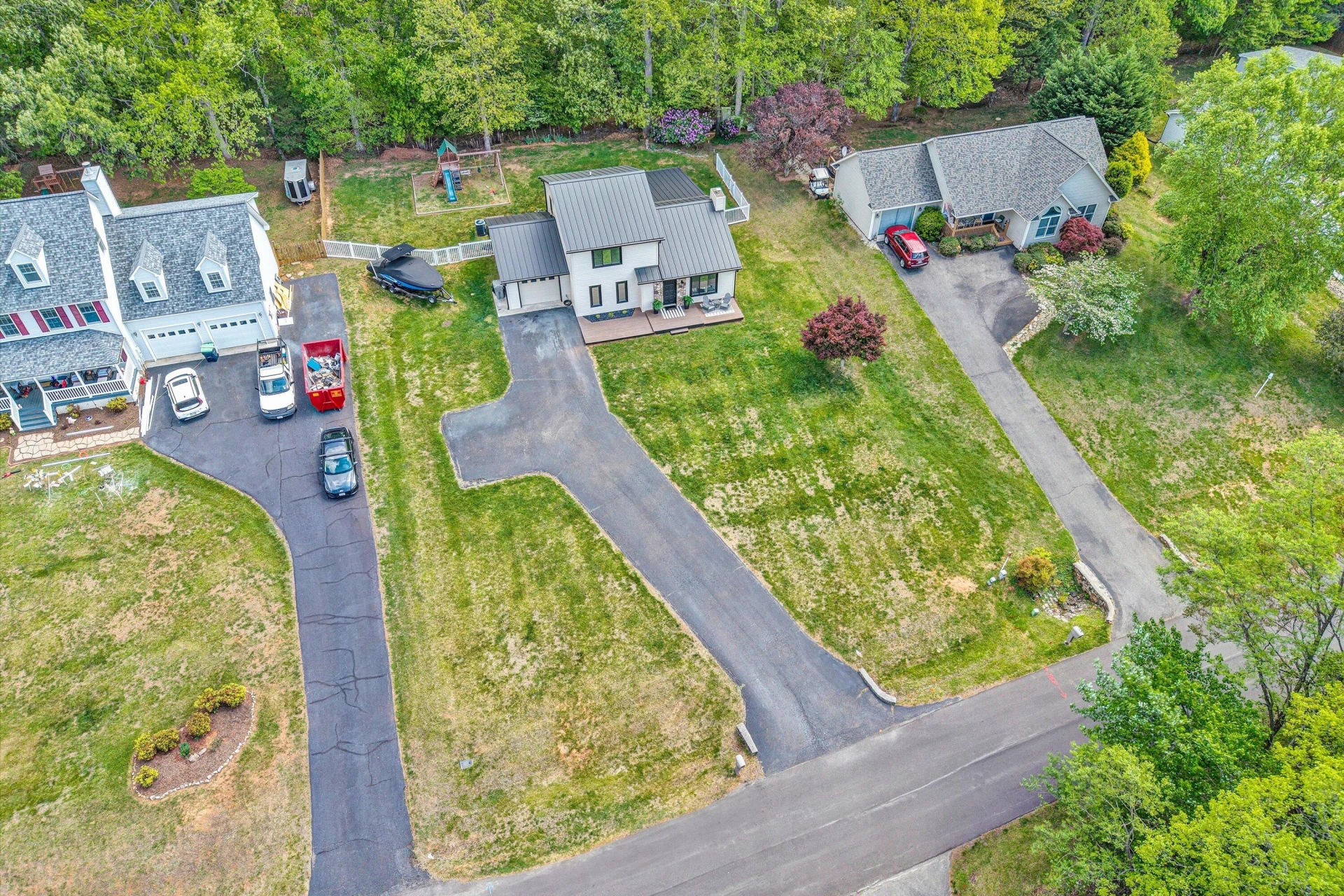 150 INDIAN POINTE DR - Photo 32