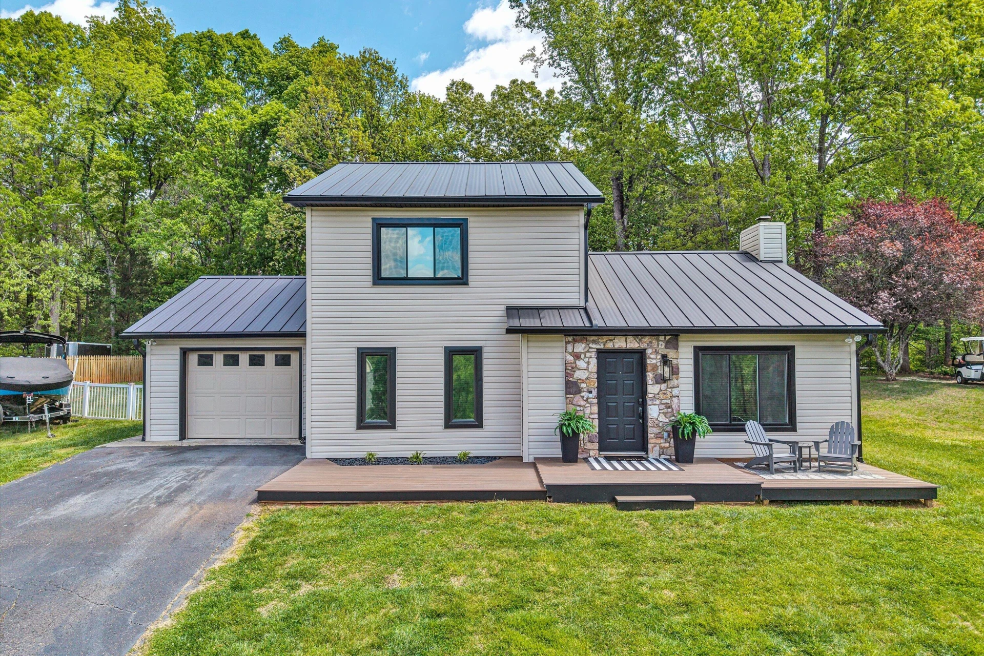 150 INDIAN POINTE DR - Photo 3