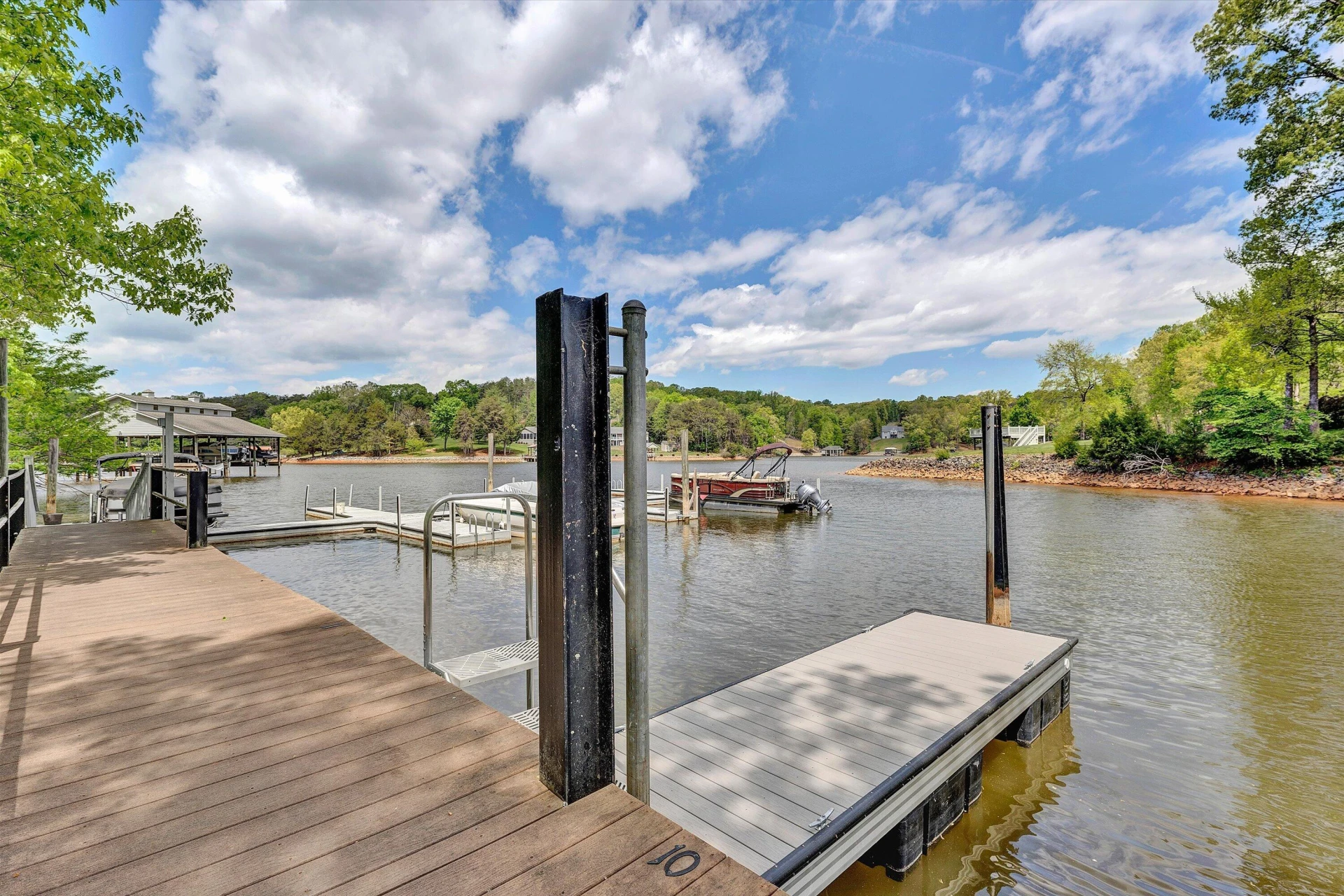 150 INDIAN POINTE DR - Photo 6