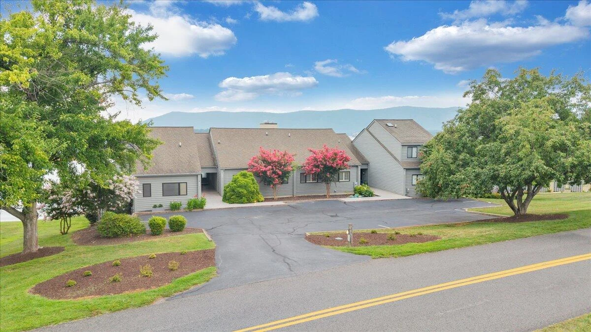897 Ashmeade RD - Photo 13