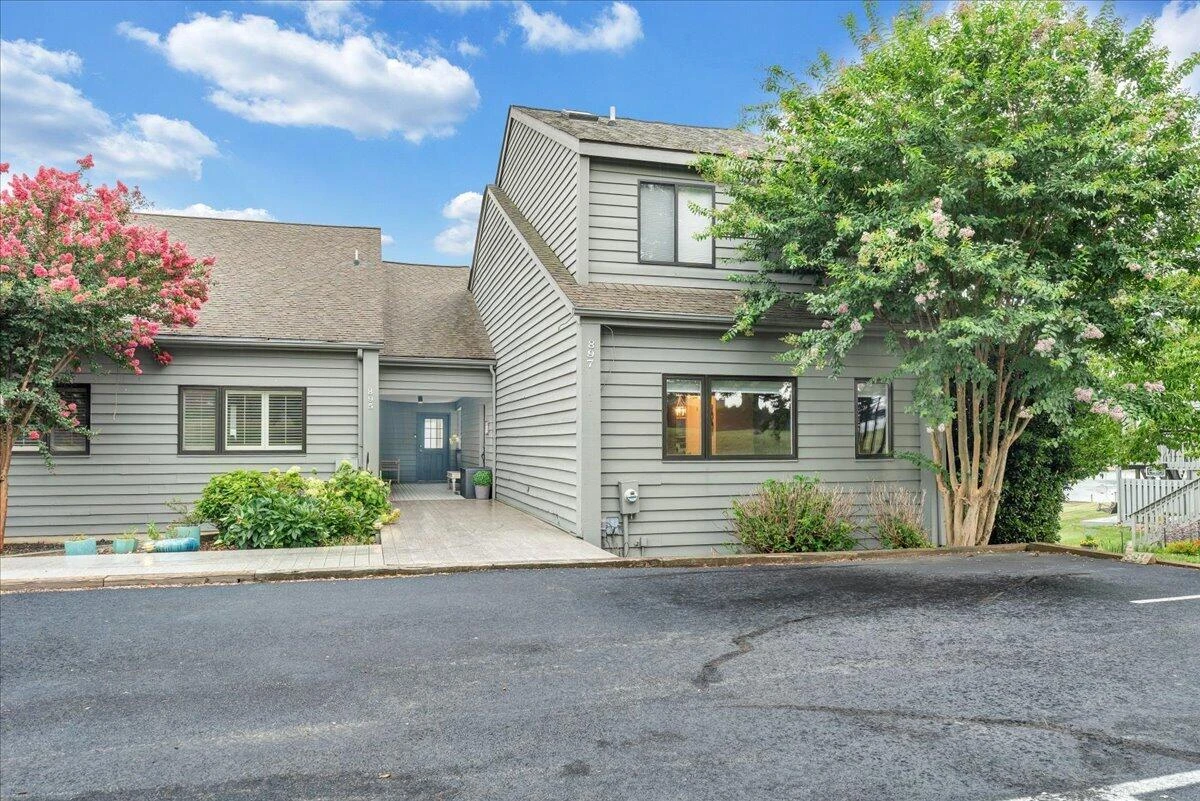 897 Ashmeade RD - Photo 15