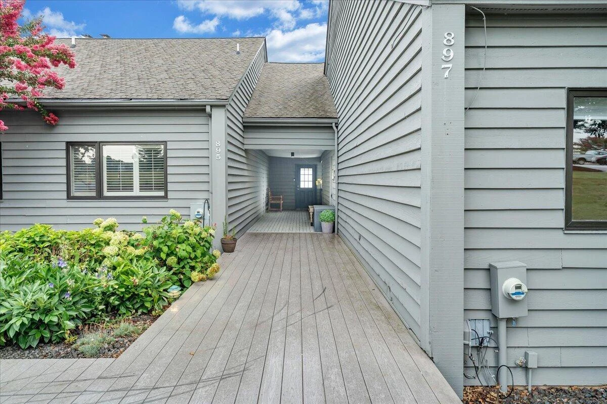 897 Ashmeade RD - Photo 16