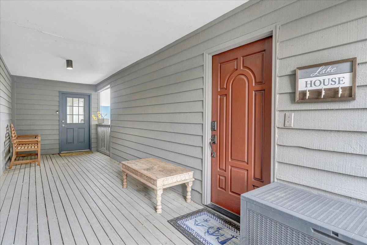 897 Ashmeade RD - Photo 17
