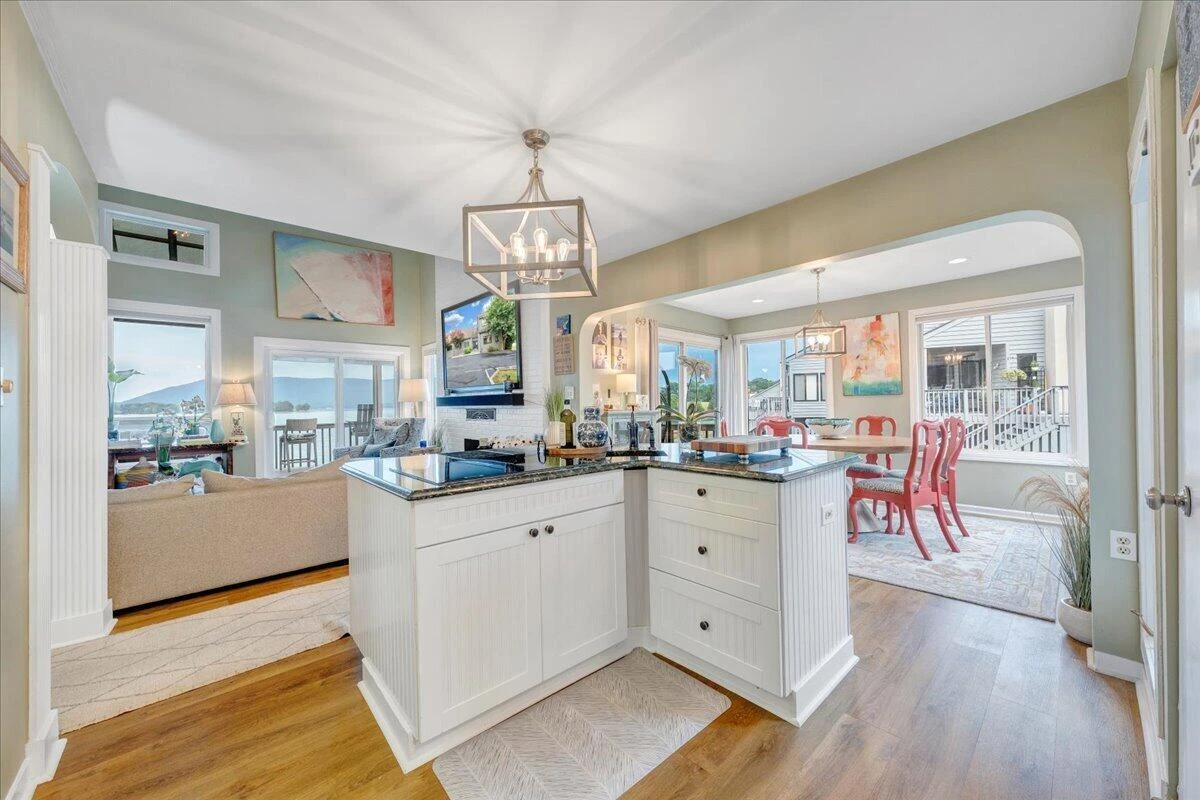 897 Ashmeade RD - Photo 44