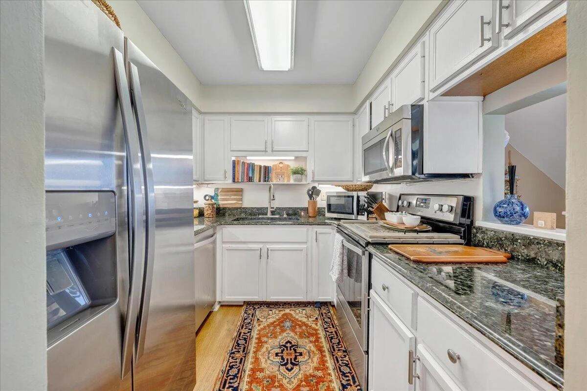 897 Ashmeade RD - Photo 50