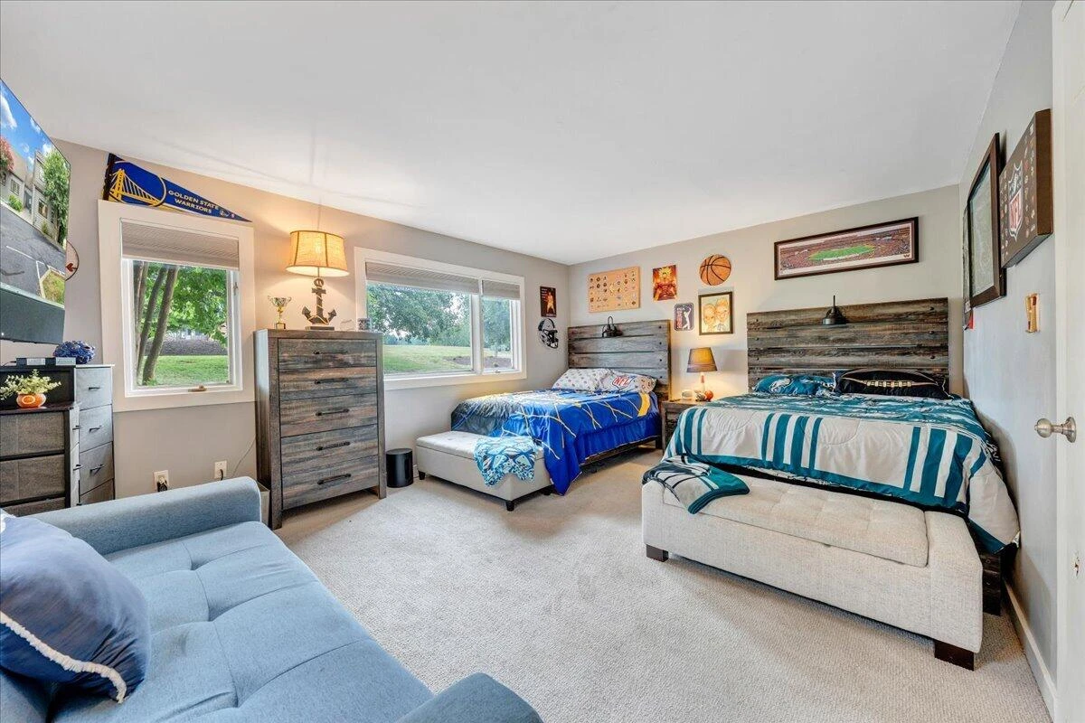 897 Ashmeade RD - Photo 55