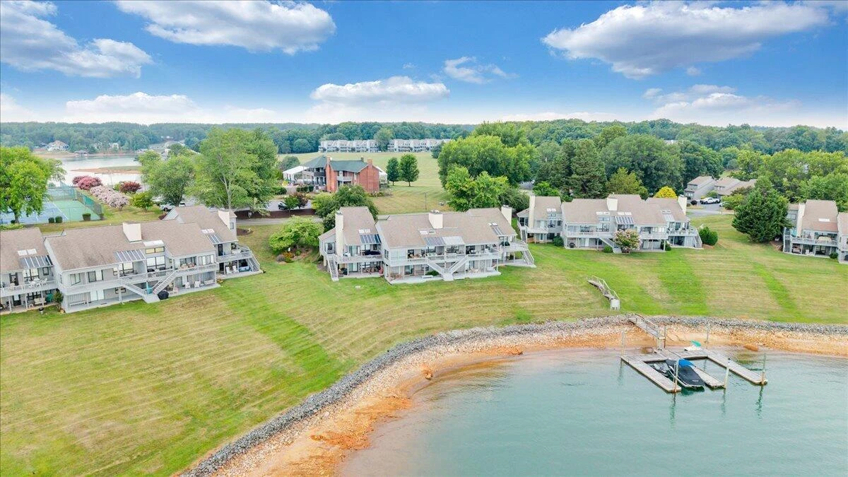 897 Ashmeade RD - Photo 89
