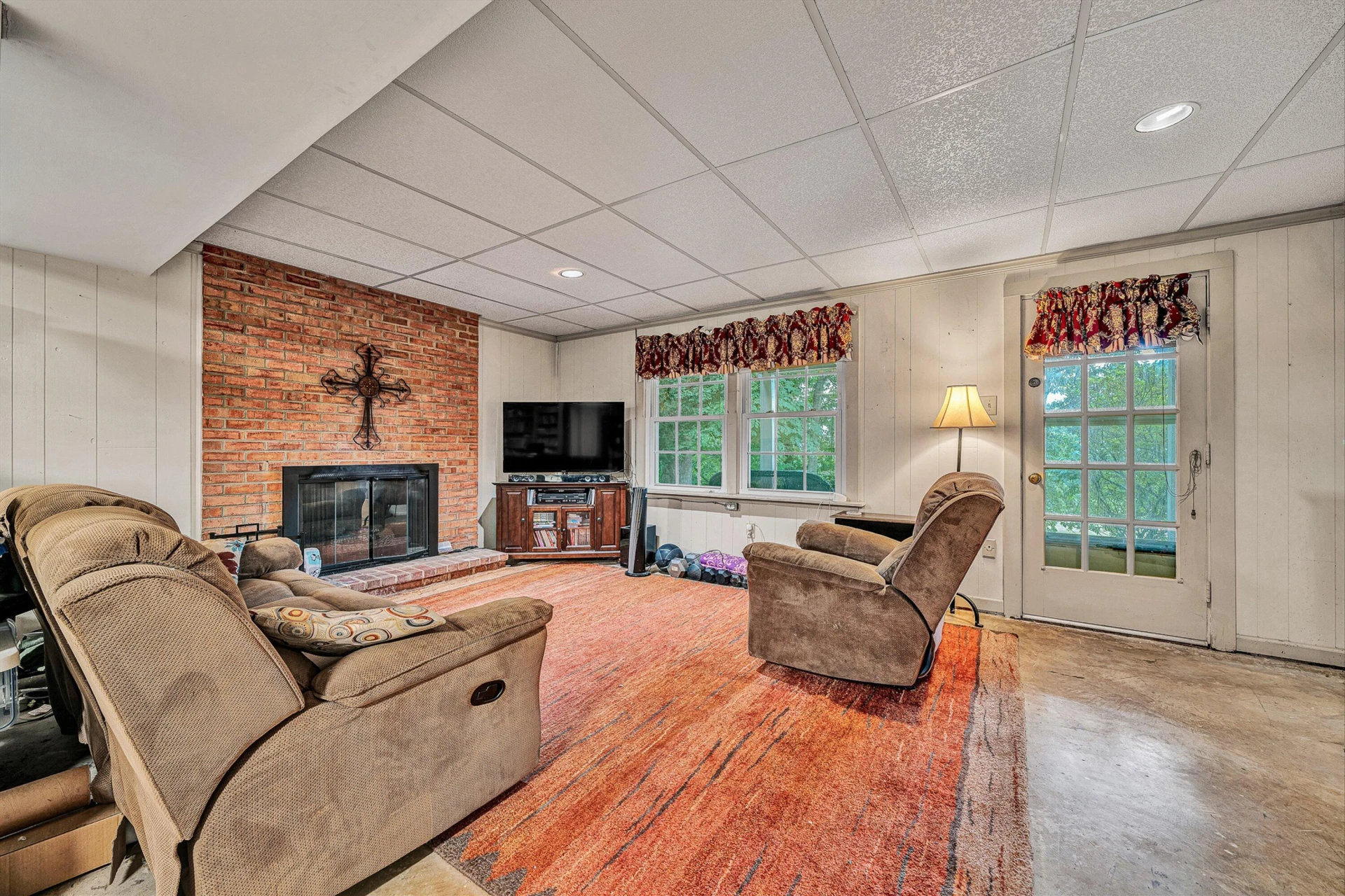 6313 Christie LN - Photo 35