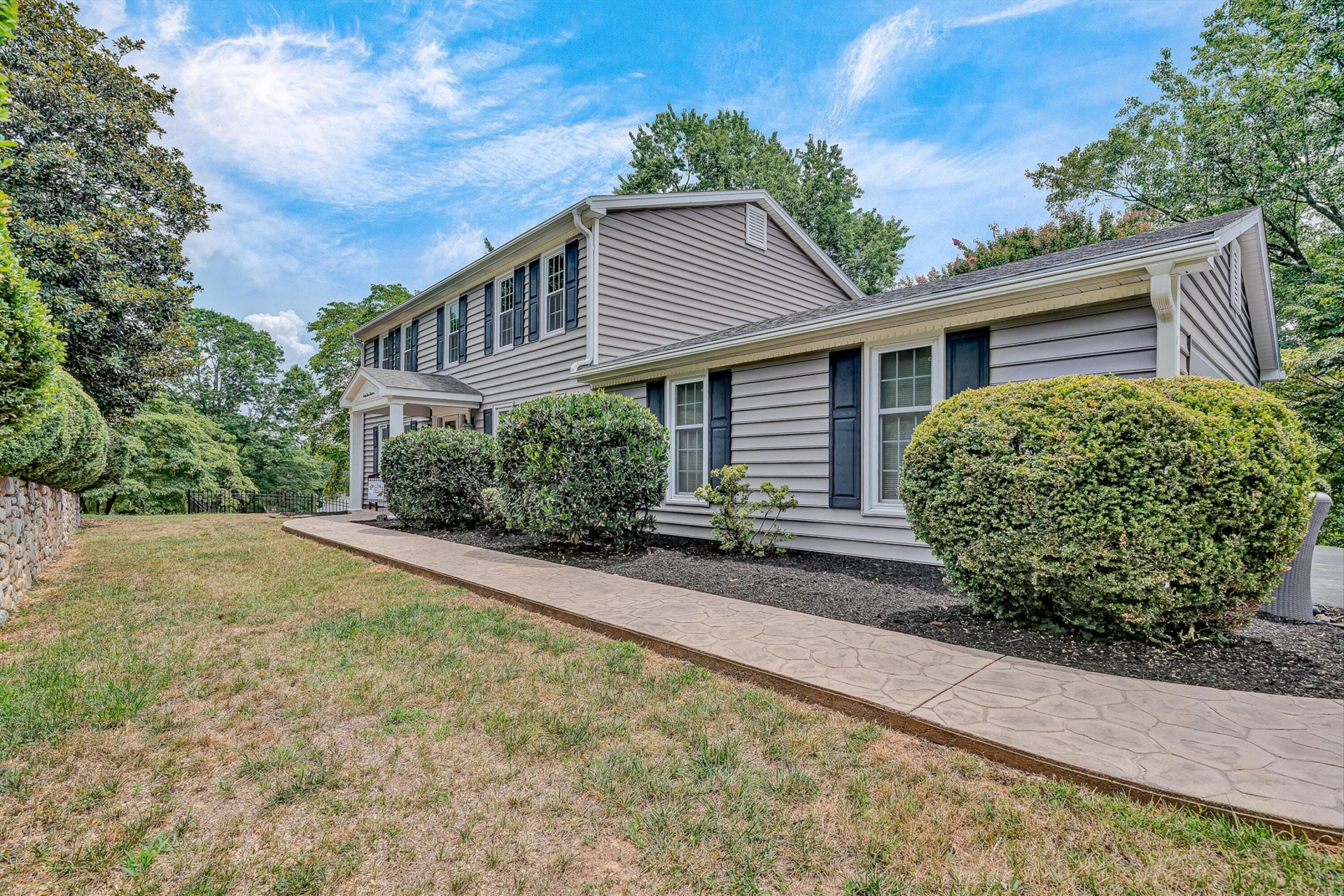 6313 Christie LN - Photo 4