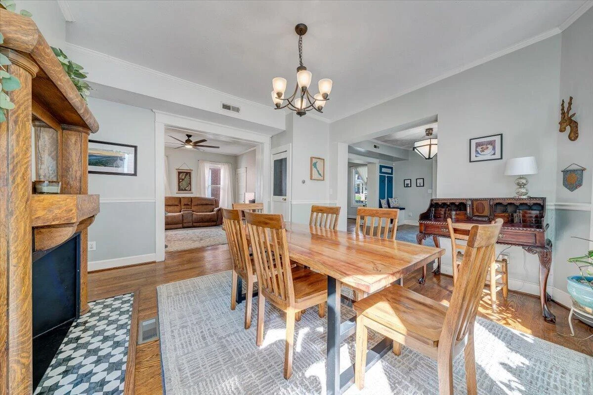 426 Woods AVE SW - Photo 12