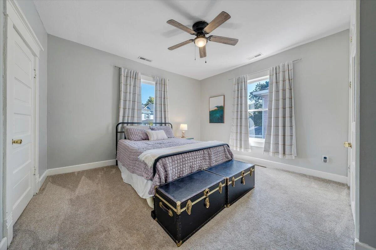 426 Woods AVE SW - Photo 21