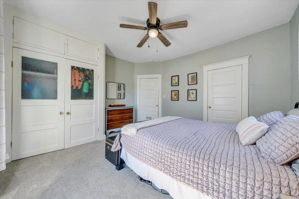 426 Woods AVE SW - Photo 23
