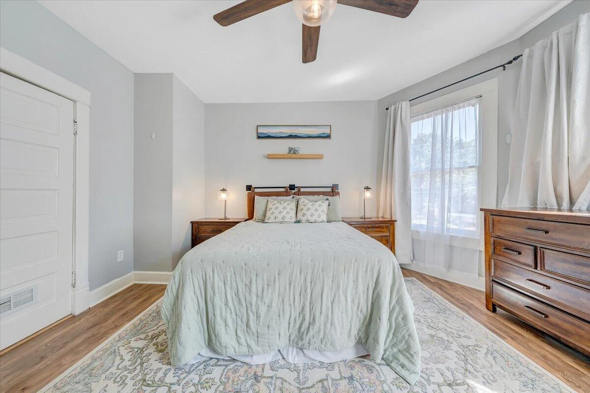 426 Woods AVE SW - Photo 27