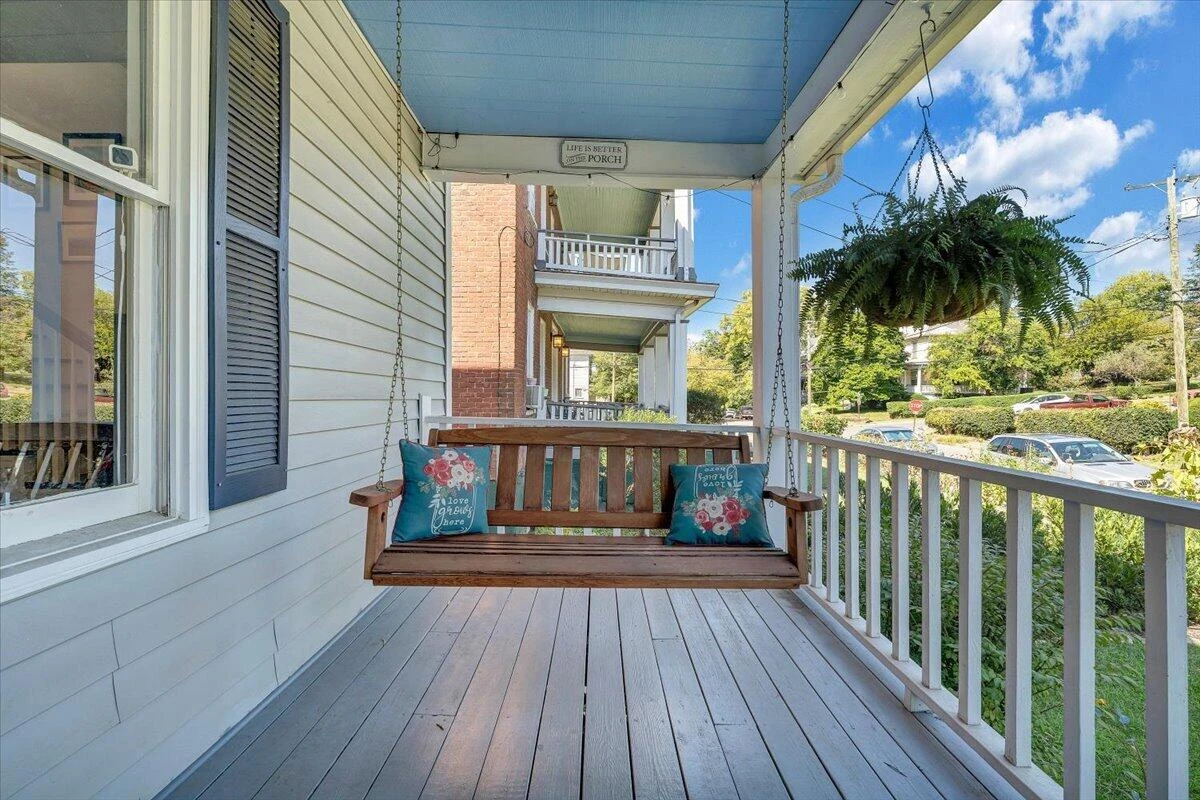 426 Woods AVE SW - Photo 35