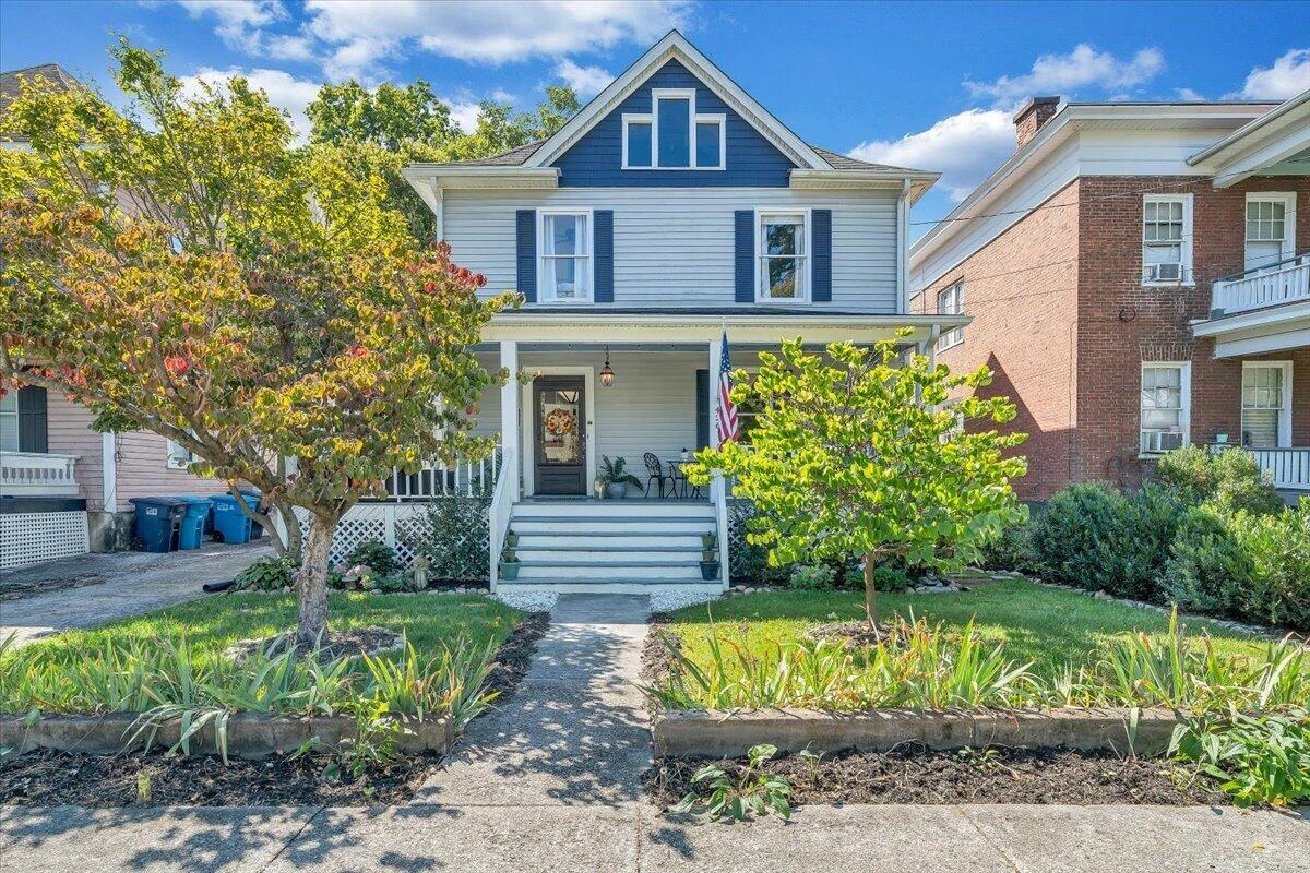 426 Woods AVE SW - Photo 38