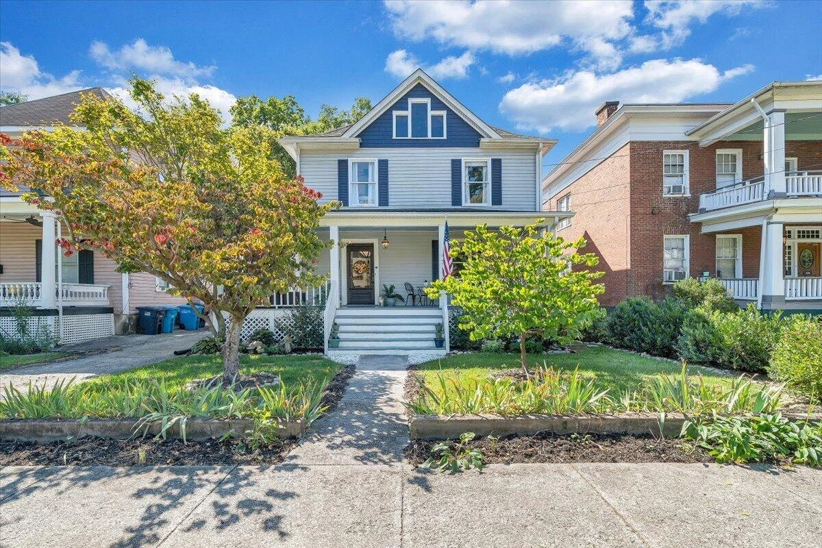 426 Woods AVE SW - Photo 39