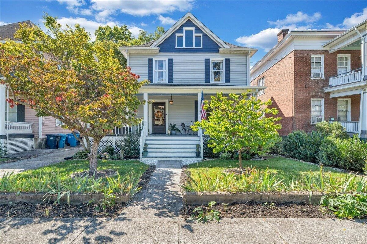 426 Woods AVE SW - Photo 40