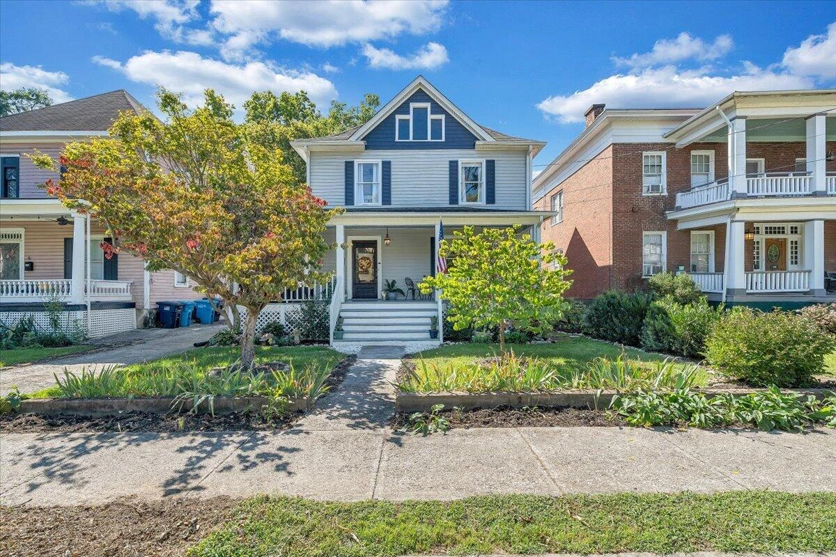 426 Woods AVE SW - Photo 41