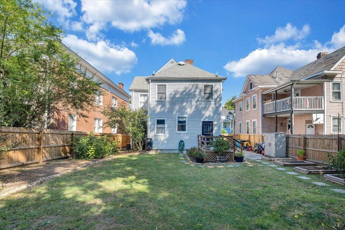 426 Woods AVE SW - Photo 53