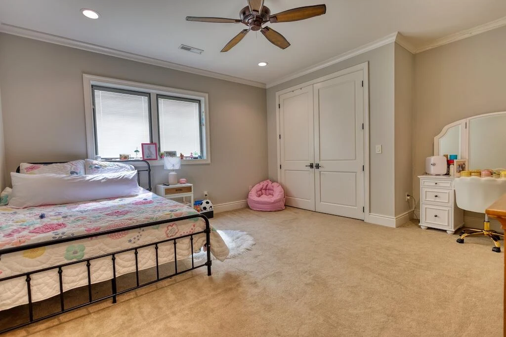 934 Hummingbird LN SE - Photo 64