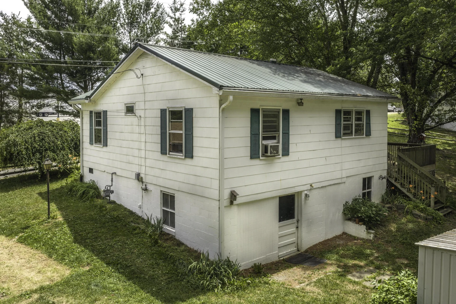 22 Conifer LN - Photo 4