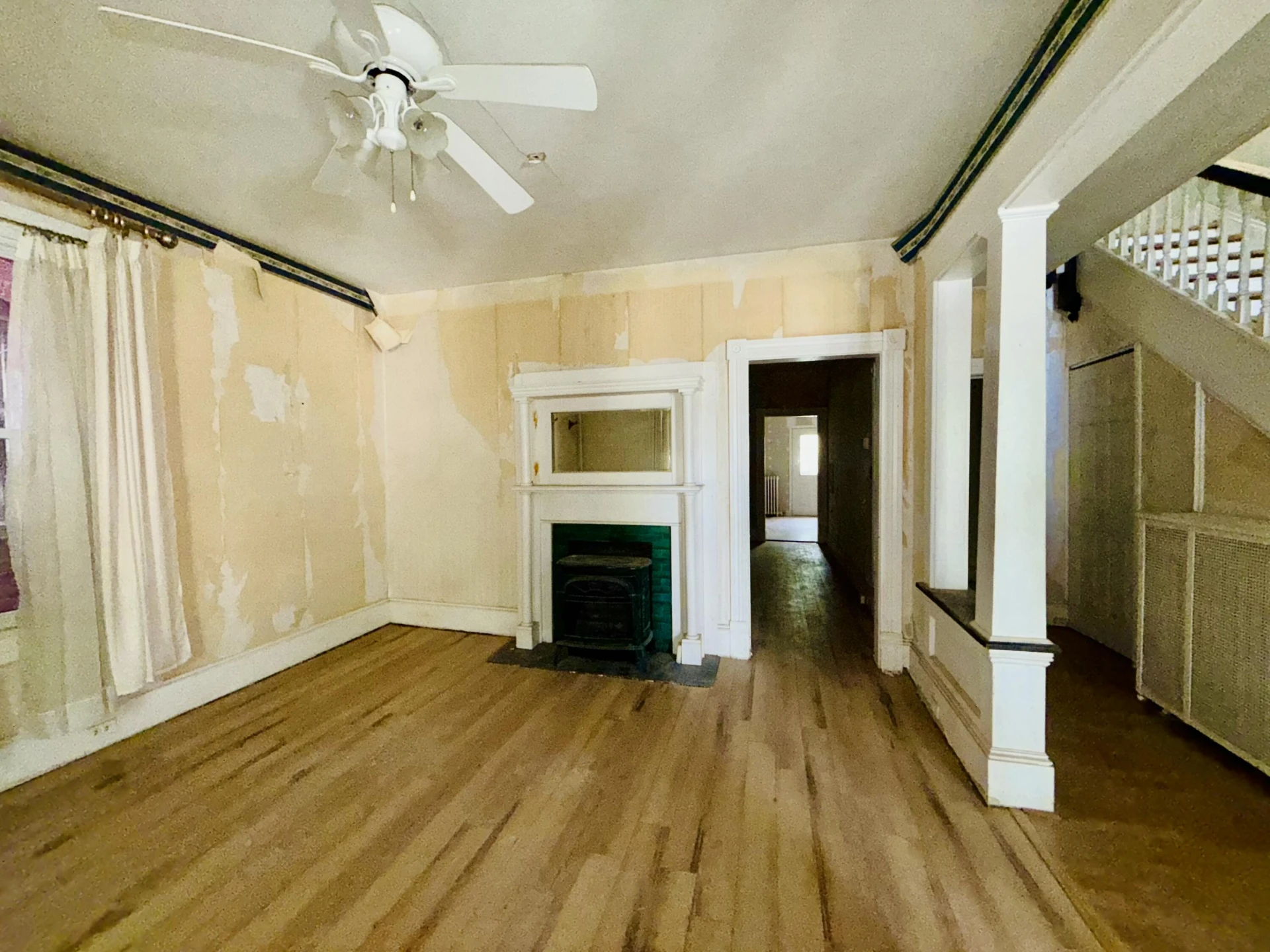 403 Pine ST - Photo 6