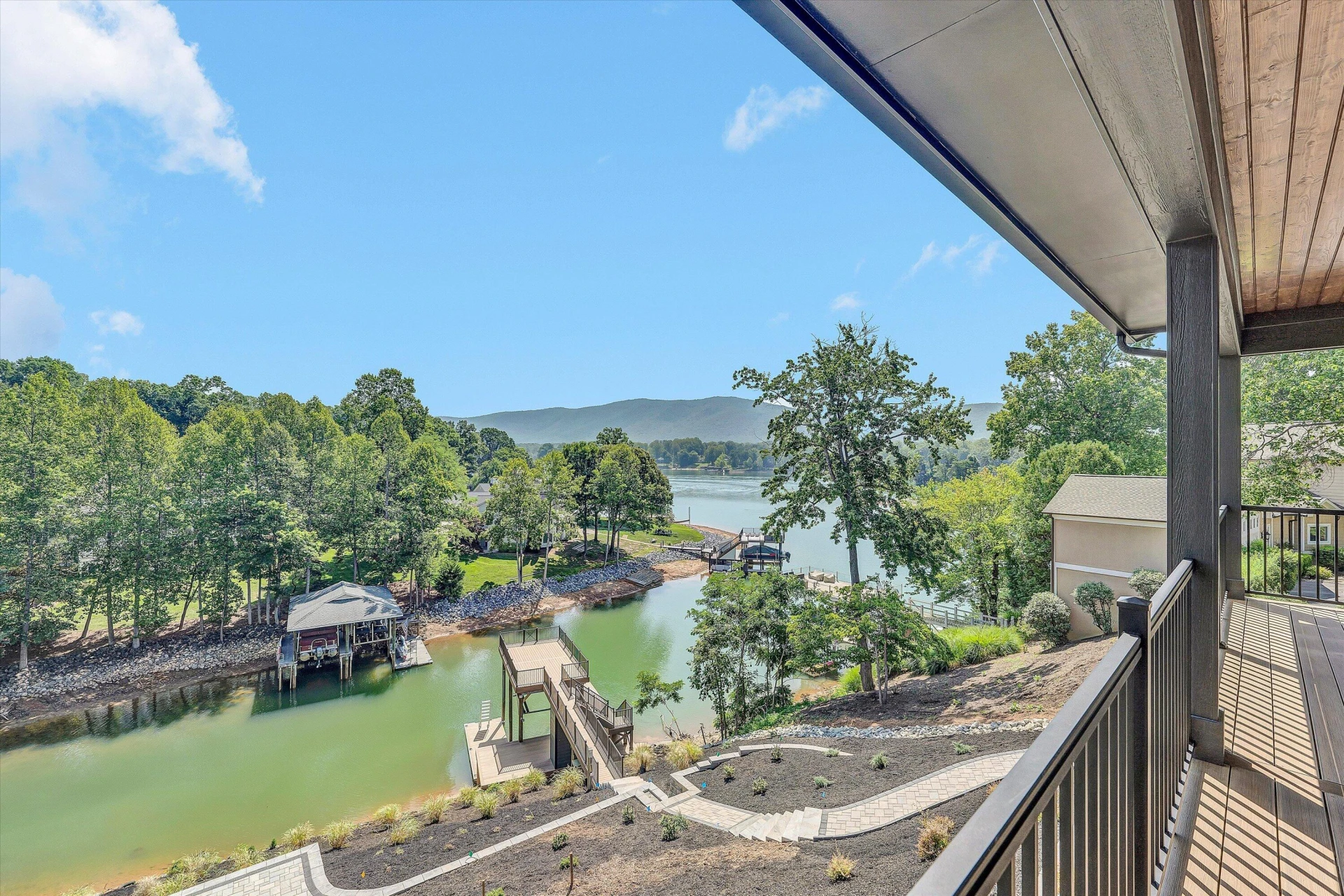 197 Mountain Shore DR - Photo 11