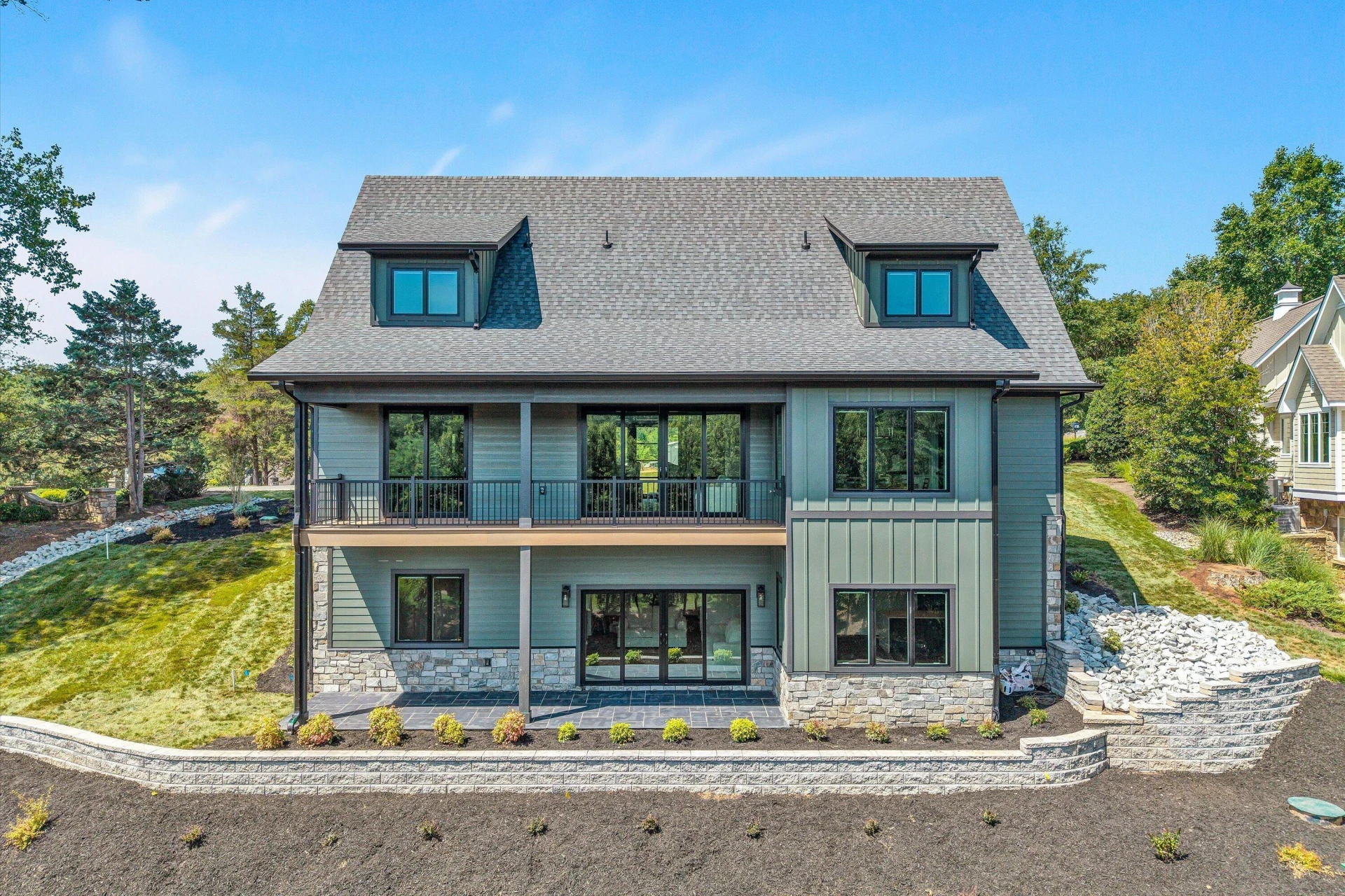 197 Mountain Shore DR - Photo 3