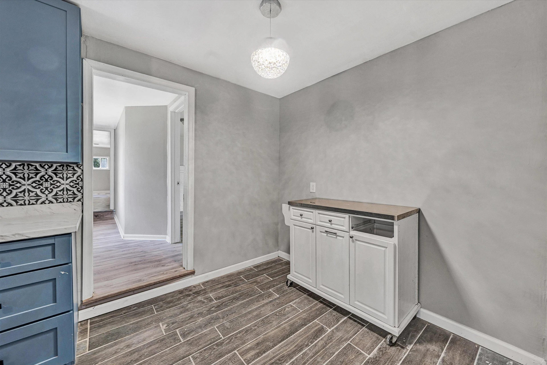 1035 Westside BLVD NW - Photo 9
