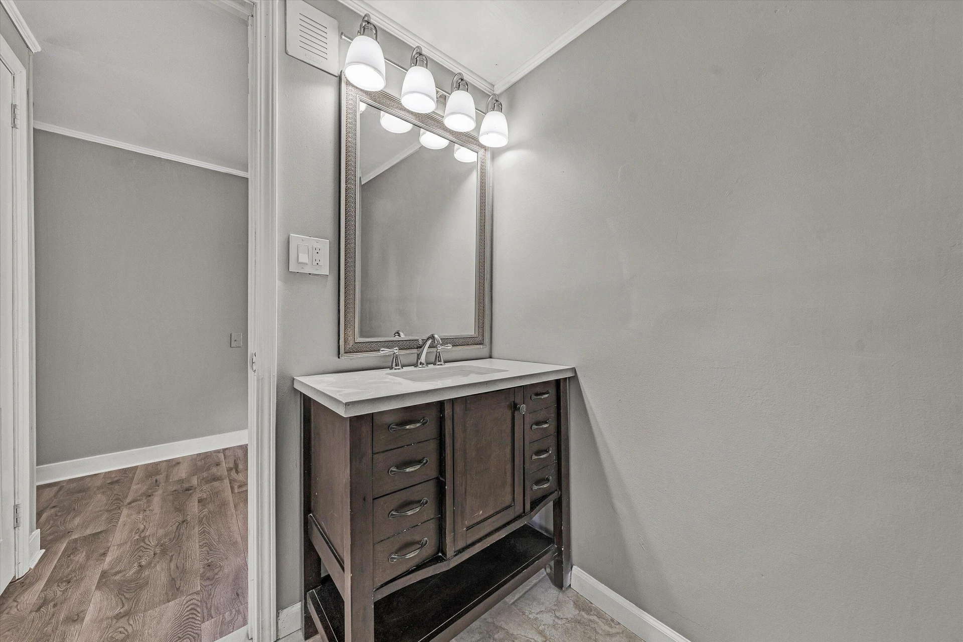 1035 Westside BLVD NW - Photo 17