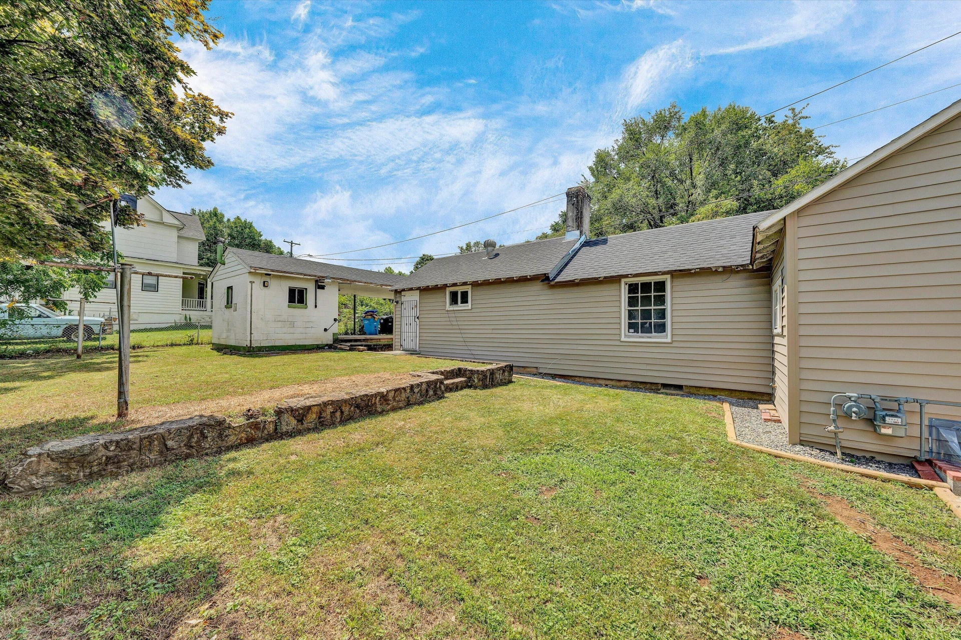 1035 Westside BLVD NW - Photo 22