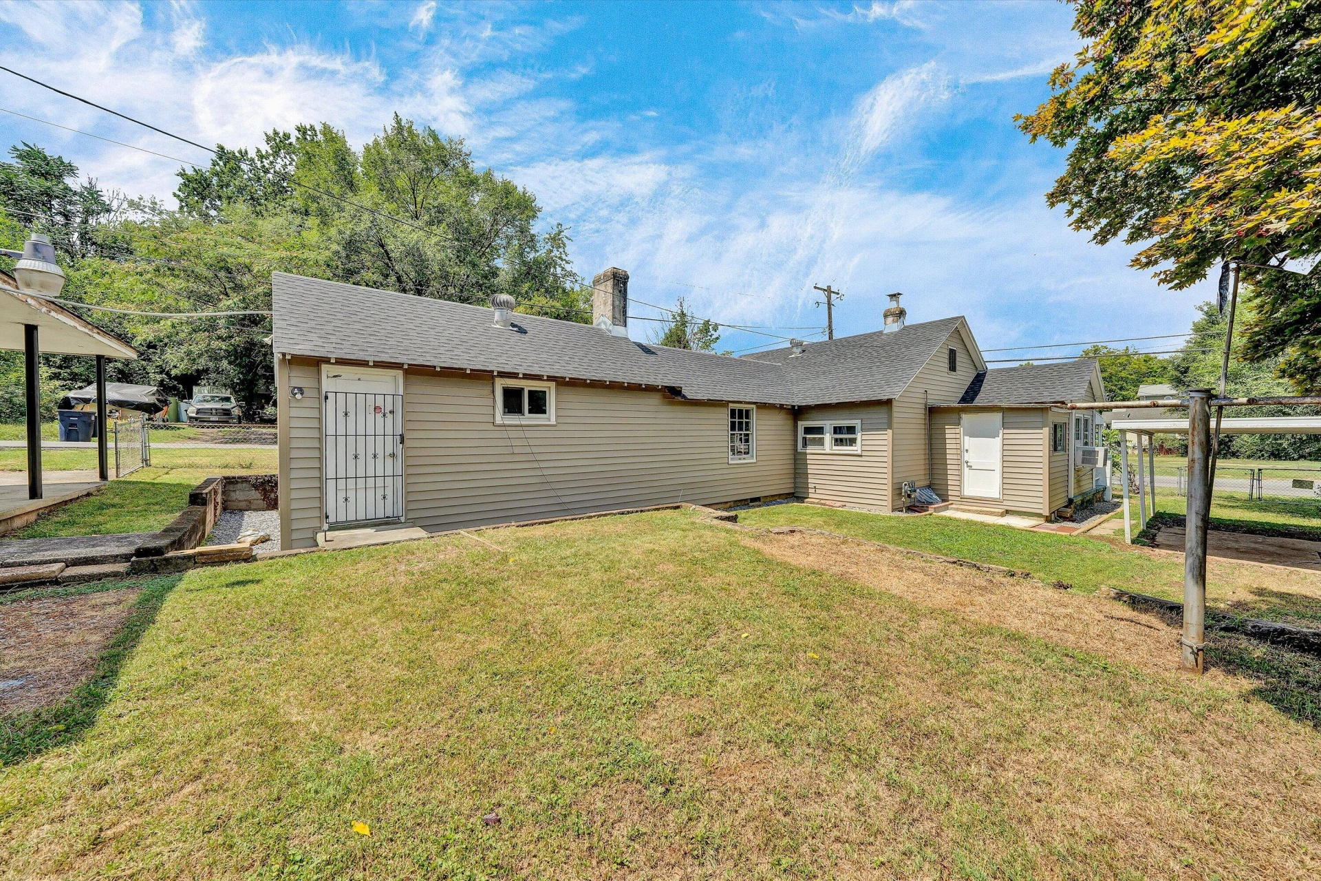 1035 Westside BLVD NW - Photo 23