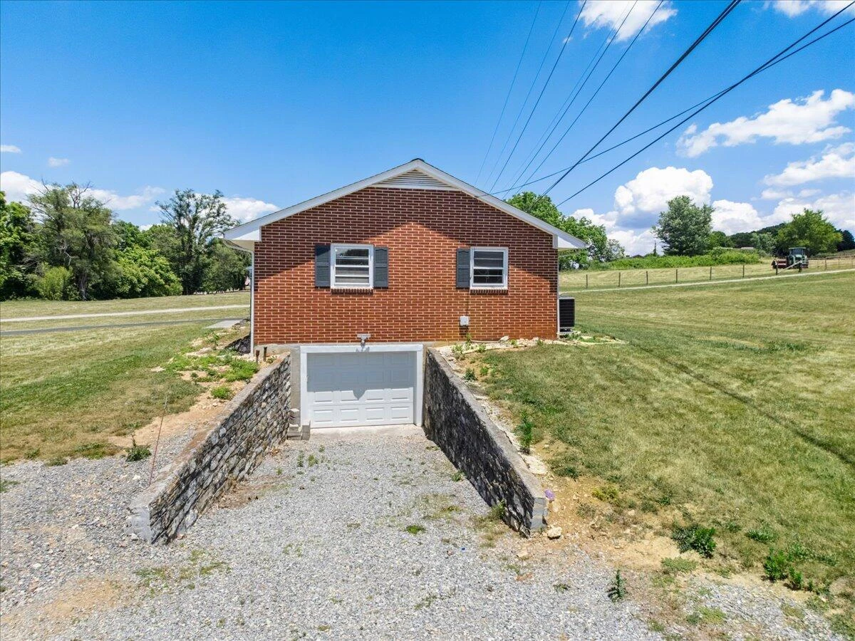 5662 Old Route 11 - Photo 14