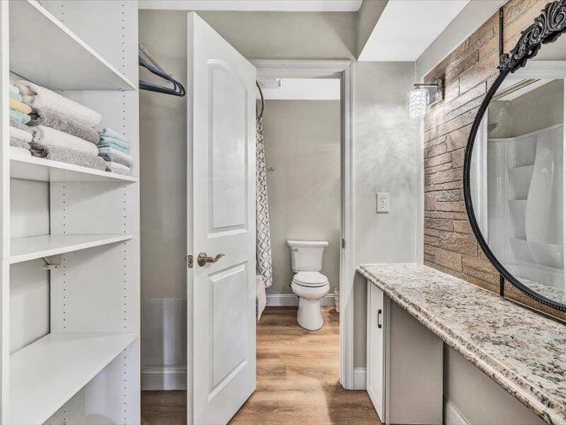 2840 Colonial AVE SW #C-13 - Photo 18