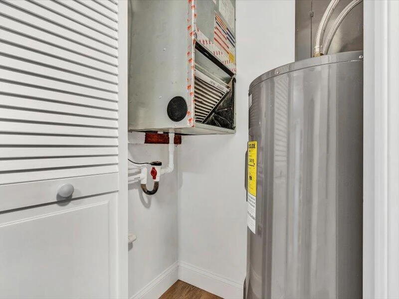 2840 Colonial AVE SW #C-13 - Photo 22