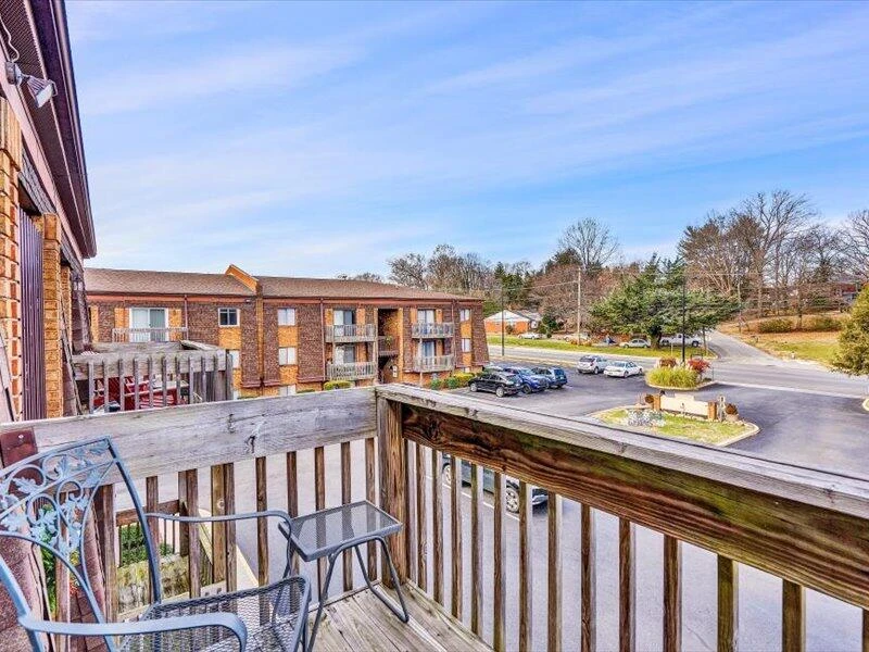 2840 Colonial AVE SW #C-13 - Photo 23