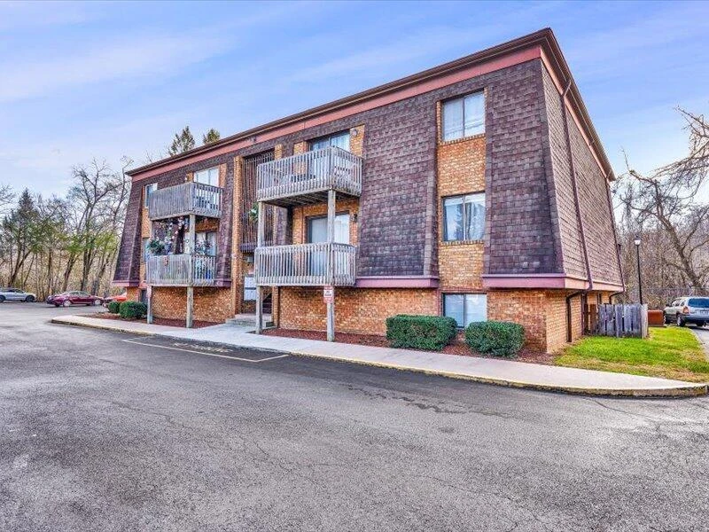2840 Colonial AVE SW #C-13 - Photo 4