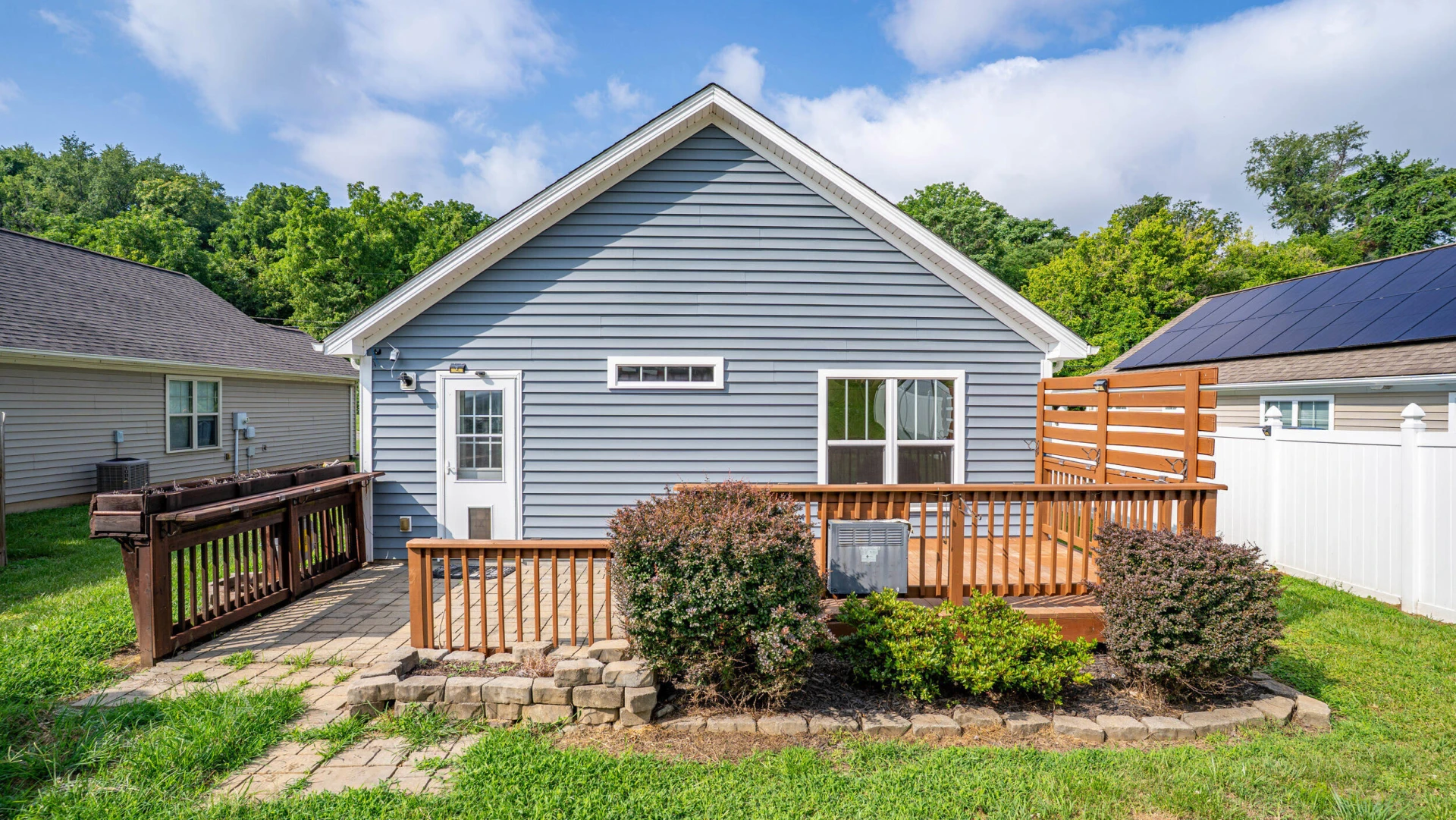 326 Franklin AVE - Photo 35