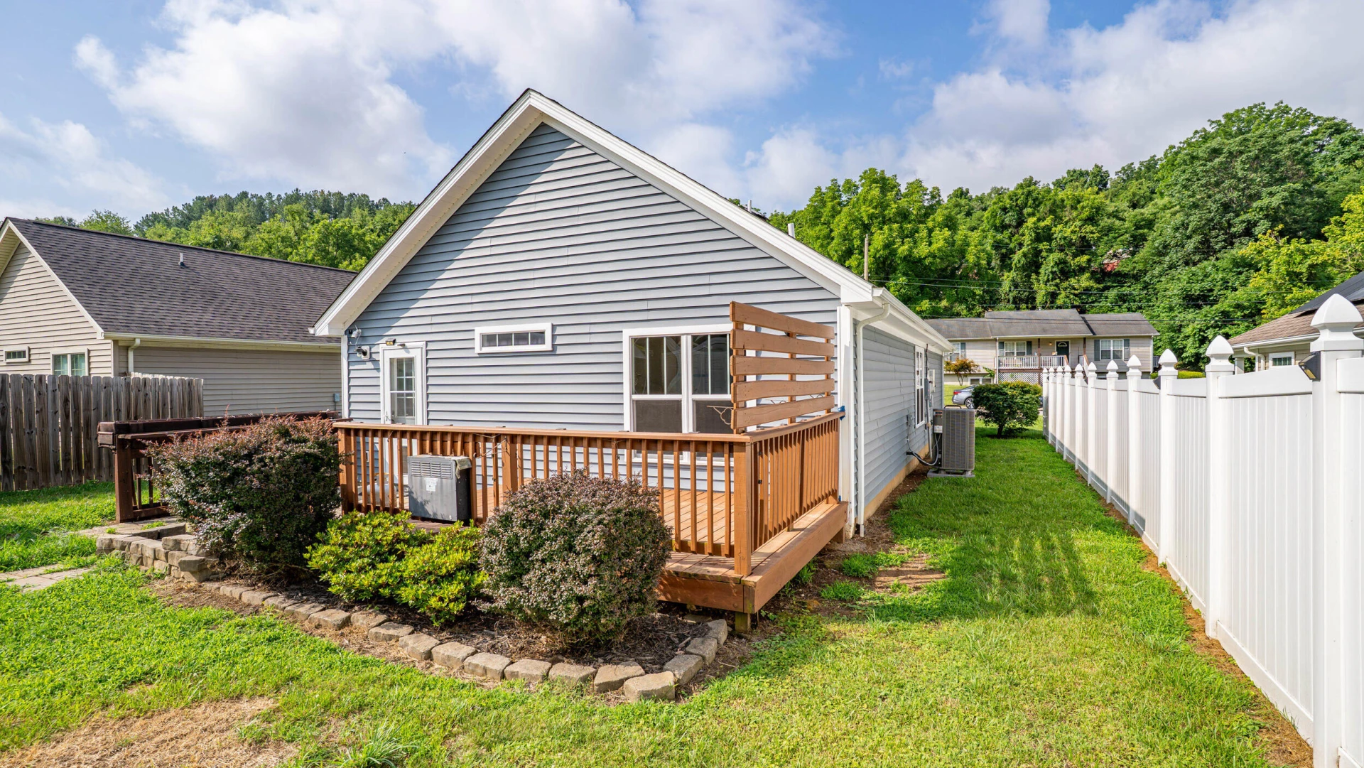 326 Franklin AVE - Photo 36
