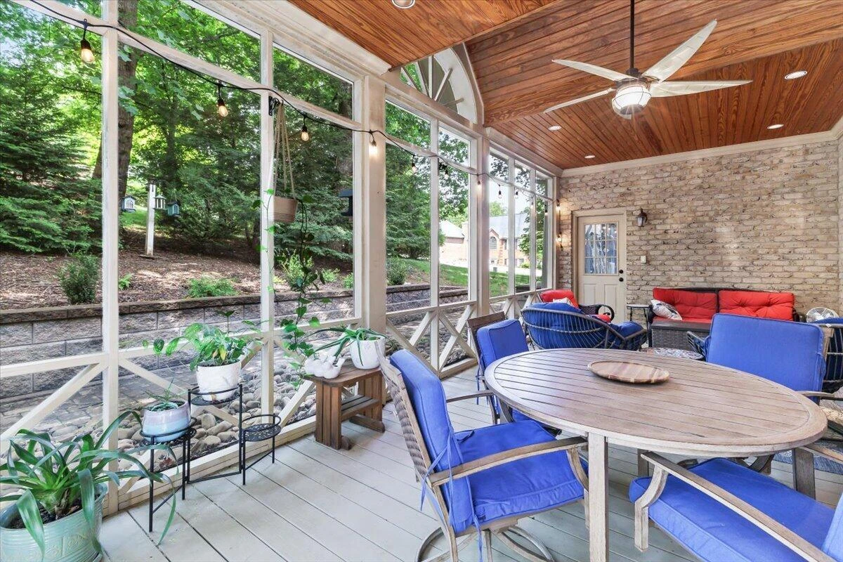 6306 Midsummer LN - Photo 22