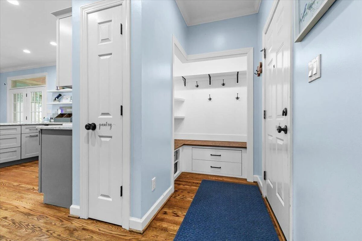 6306 Midsummer LN - Photo 23